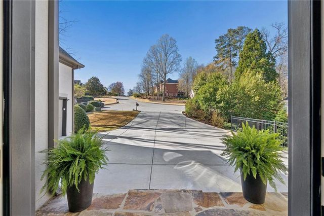 535 Water Shadow Lane, Alpharetta, GA 30022