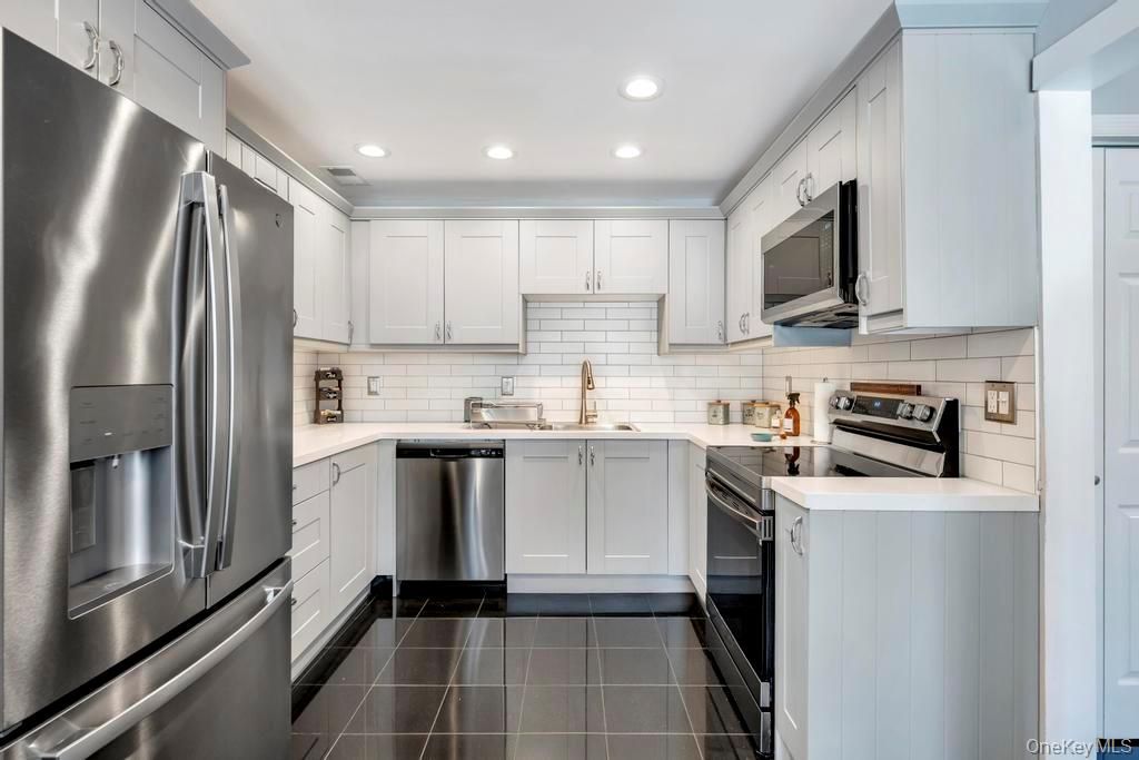 114 Birchwood Road, Coram, NY 11727