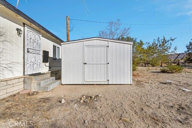 74993 Serrano Dr, Twentynine Palms, CA 92277