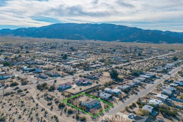 74993 Serrano Dr, Twentynine Palms, CA 92277