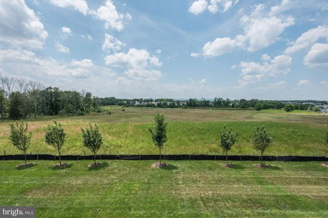 43369 TOWN GATE SQ, Chantilly, VA 20152