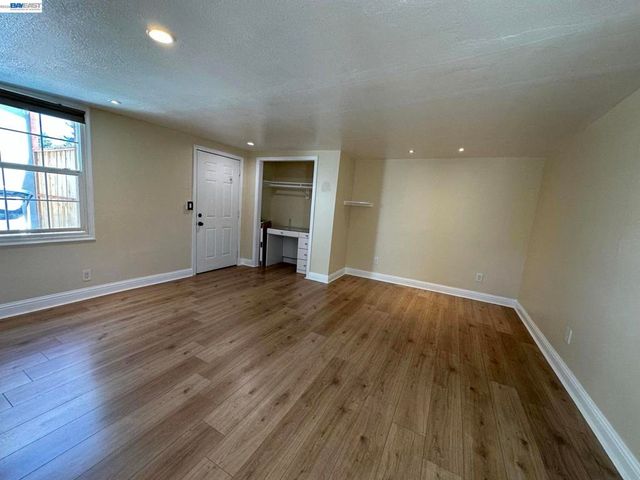 4239 Quigley Pl, Oakland, CA 94619