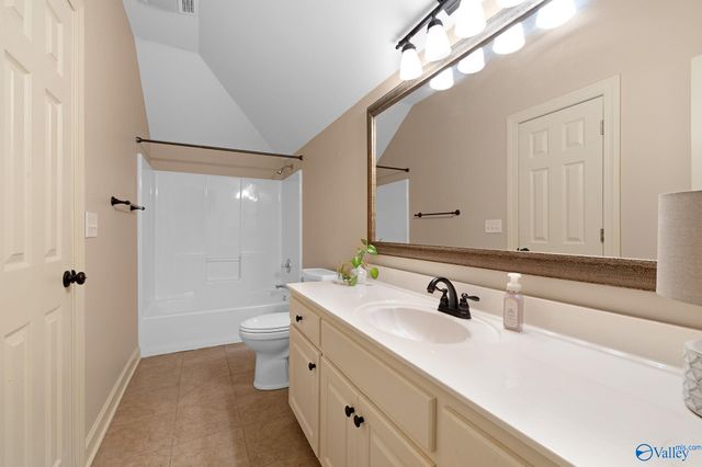 162 Ridgewood Circle, Union Grove, AL 35175