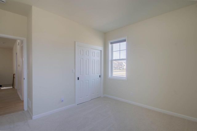 613 Hunter Oaks BOULEVARD, Watertown, WI 53094