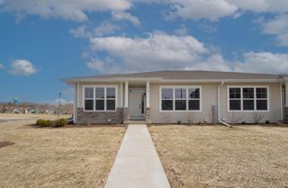 613 Hunter Oaks BOULEVARD, Watertown, WI 53094