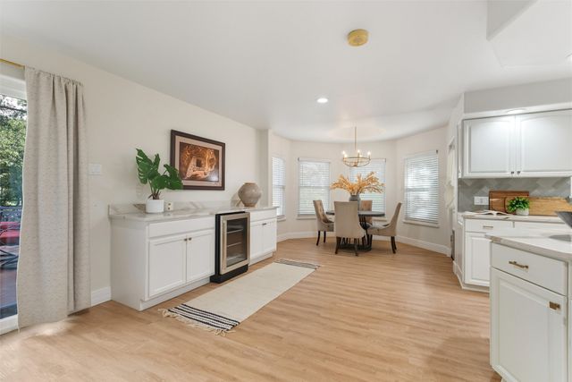 10 Terry Lane, Los Alamos, NM 87544