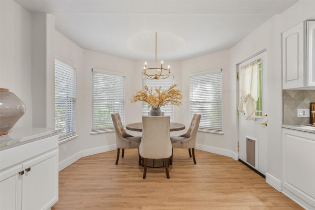 10 Terry Lane, Los Alamos, NM 87544