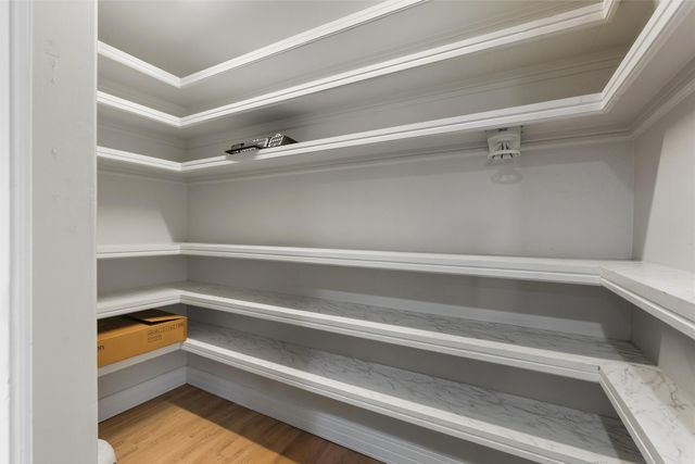 10 Terry Lane, Los Alamos, NM 87544