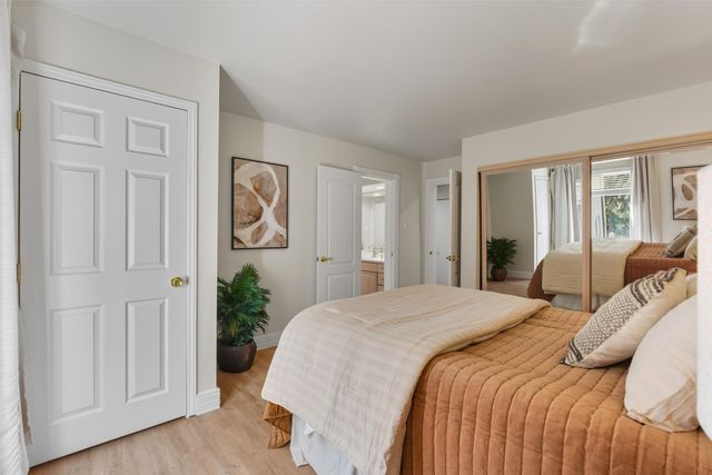 10 Terry Lane, Los Alamos, NM 87544