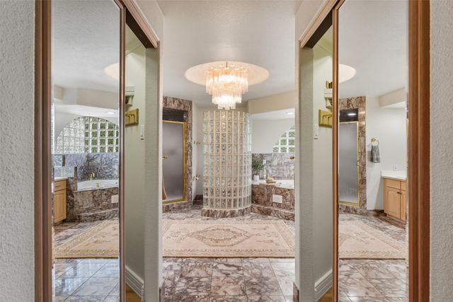 10 Terry Lane, Los Alamos, NM 87544