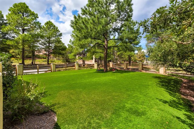 10 Terry Lane, Los Alamos, NM 87544