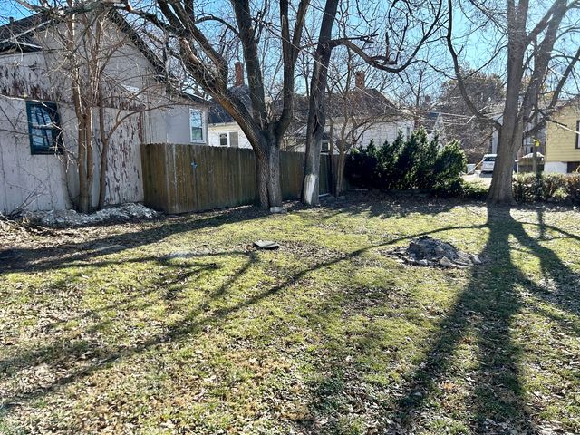 444 6th Street, Lasalle, IL 61301