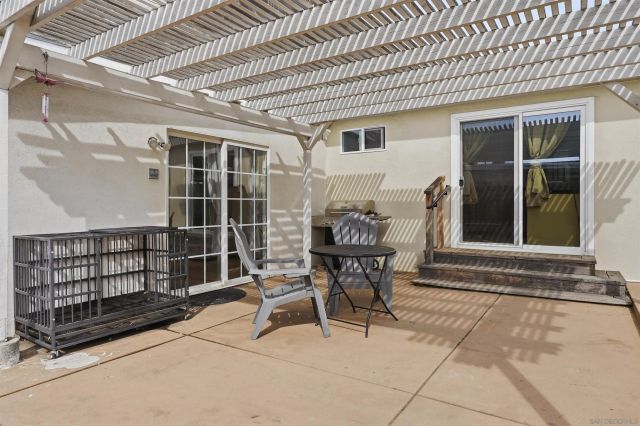 225 E Renette Ave, El Cajon, CA 92020