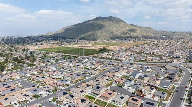 7635 Sweet Ranch Circle, Riverside, CA 92507