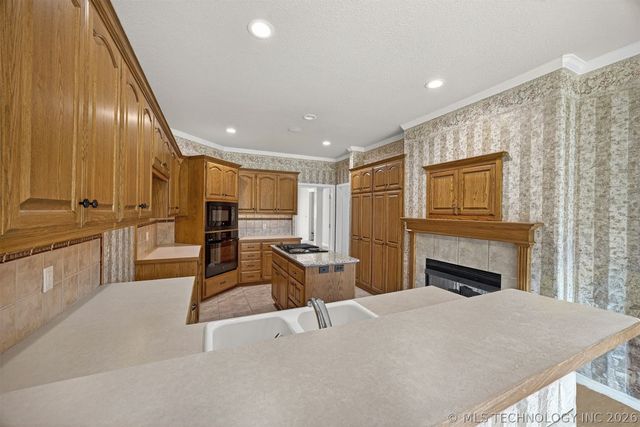 9305 N 101st East Avenue, Owasso, OK 74055