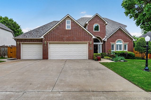 9305 N 101st East Avenue, Owasso, OK 74055