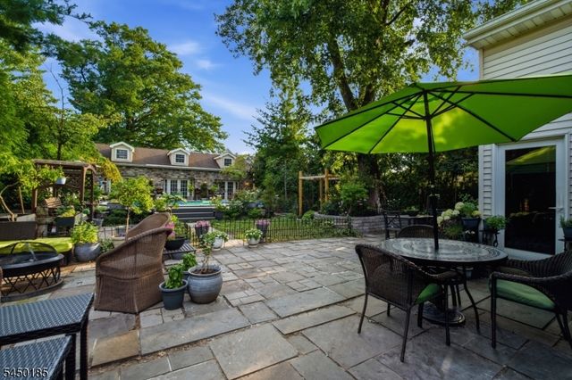 82 W 34Th St 2, Bayonne City, NJ 07002