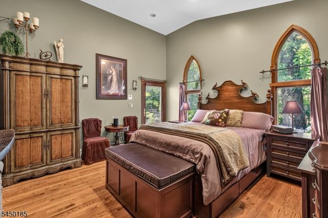 82 W 34Th St 2, Bayonne City, NJ 07002