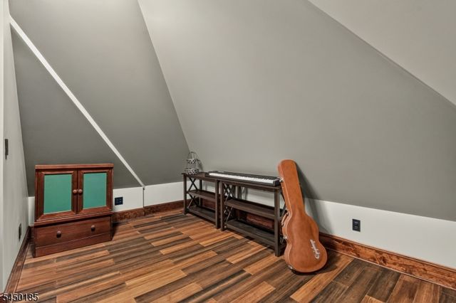 82 W 34Th St 2, Bayonne City, NJ 07002