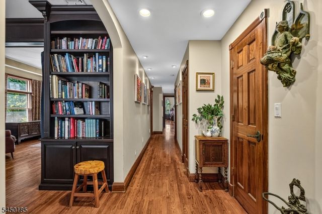 82 W 34Th St 2, Bayonne City, NJ 07002