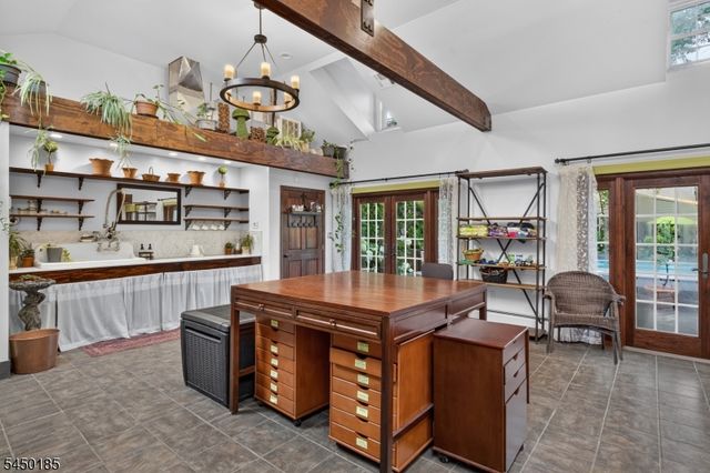82 W 34Th St 2, Bayonne City, NJ 07002