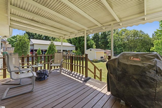 1481 Rainbow Lake Road, Inman, SC 29349