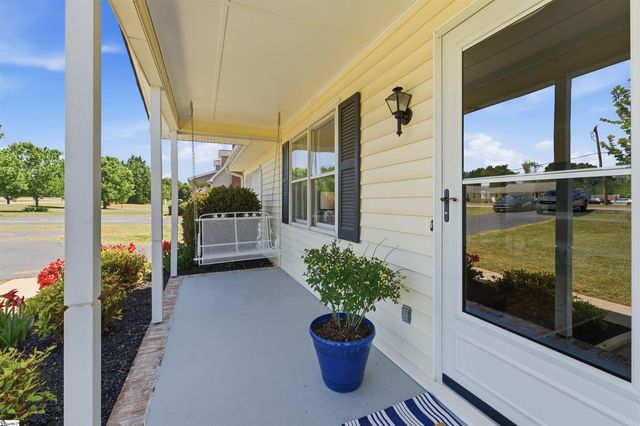 1481 Rainbow Lake Road, Inman, SC 29349