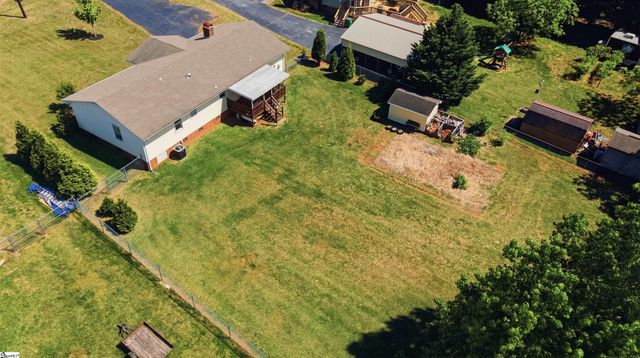 1481 Rainbow Lake Road, Inman, SC 29349