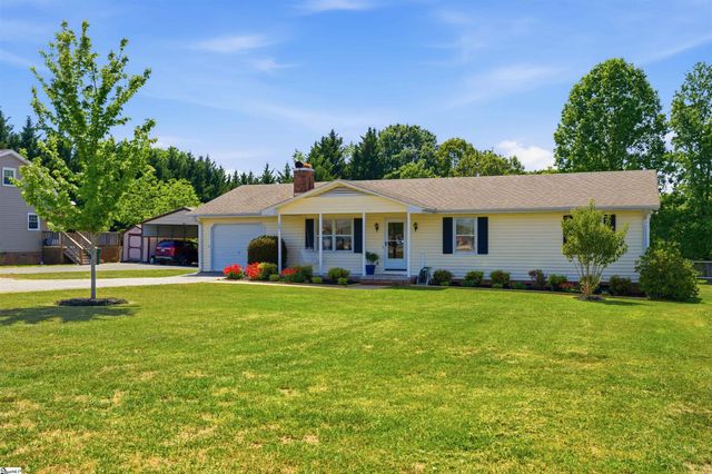 1481 Rainbow Lake Road, Inman, SC 29349