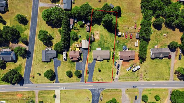 1481 Rainbow Lake Road, Inman, SC 29349