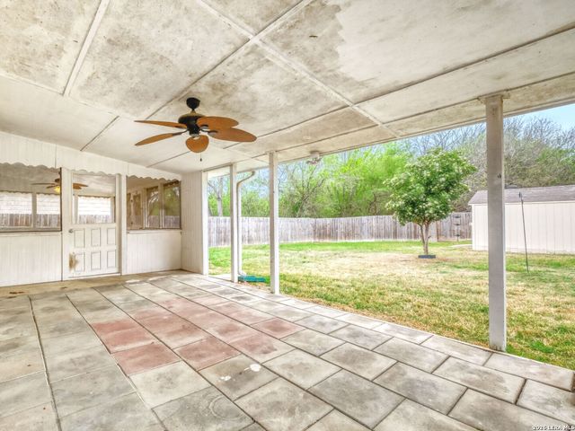 711 eagle, San Antonio, TX 78227