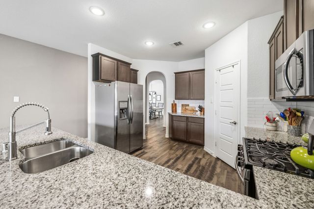 4109 Spur Trail Drive, Denton, TX 76208