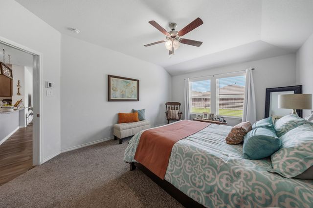 4109 Spur Trail Drive, Denton, TX 76208