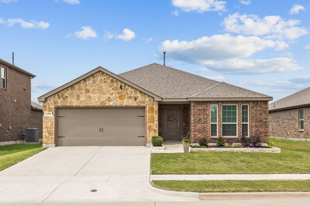 4109 Spur Trail Drive, Denton, TX 76208