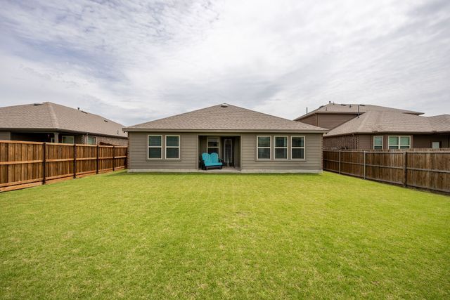 4109 Spur Trail Drive, Denton, TX 76208