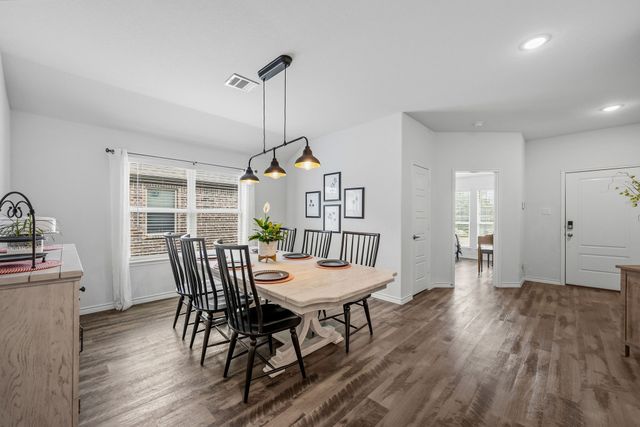 4109 Spur Trail Drive, Denton, TX 76208