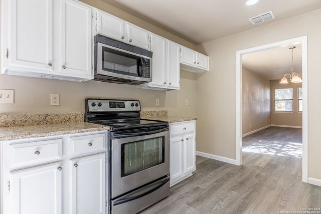 7202 Frontier Ridge, Converse, TX 78109