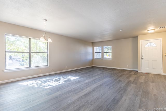 7202 Frontier Ridge, Converse, TX 78109