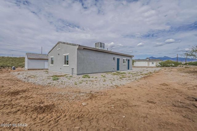 148 Via Venezuela, Rio Rico, AZ 85648