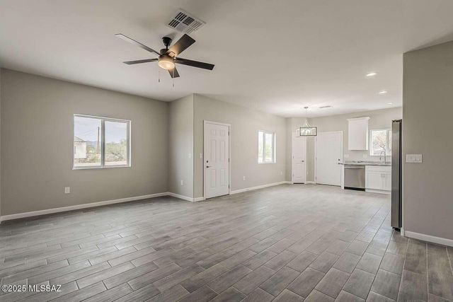 148 Via Venezuela, Rio Rico, AZ 85648