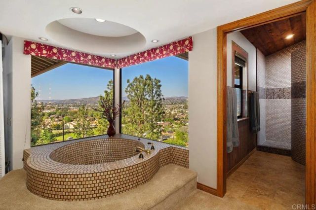 1605 Vista Del Valle, El Cajon, CA 92019