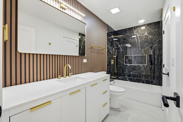 48 Starling Lane, Naperville, IL 60565