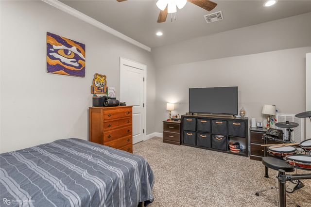 605 Stockbridge Lane, Shreveport, LA 71107