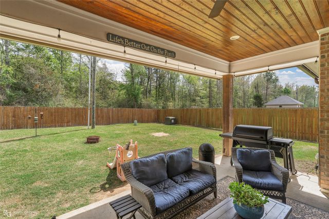 605 Stockbridge Lane, Shreveport, LA 71107