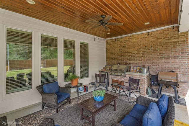 605 Stockbridge Lane, Shreveport, LA 71107