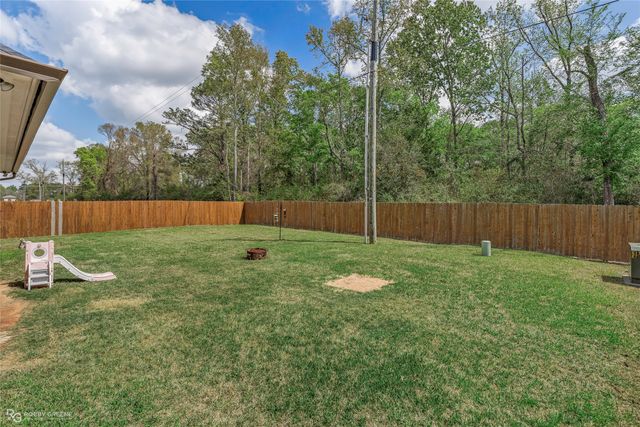 605 Stockbridge Lane, Shreveport, LA 71107