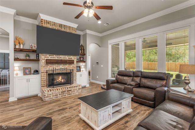 605 Stockbridge Lane, Shreveport, LA 71107