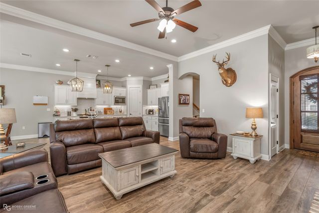 605 Stockbridge Lane, Shreveport, LA 71107