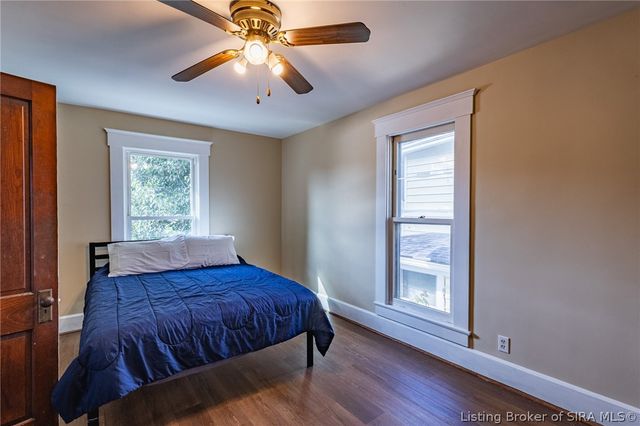 1837 E Oak Street, New Albany, IN 47150