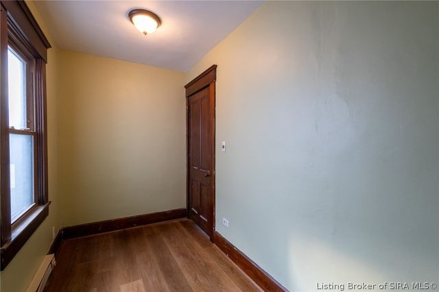 1837 E Oak Street, New Albany, IN 47150